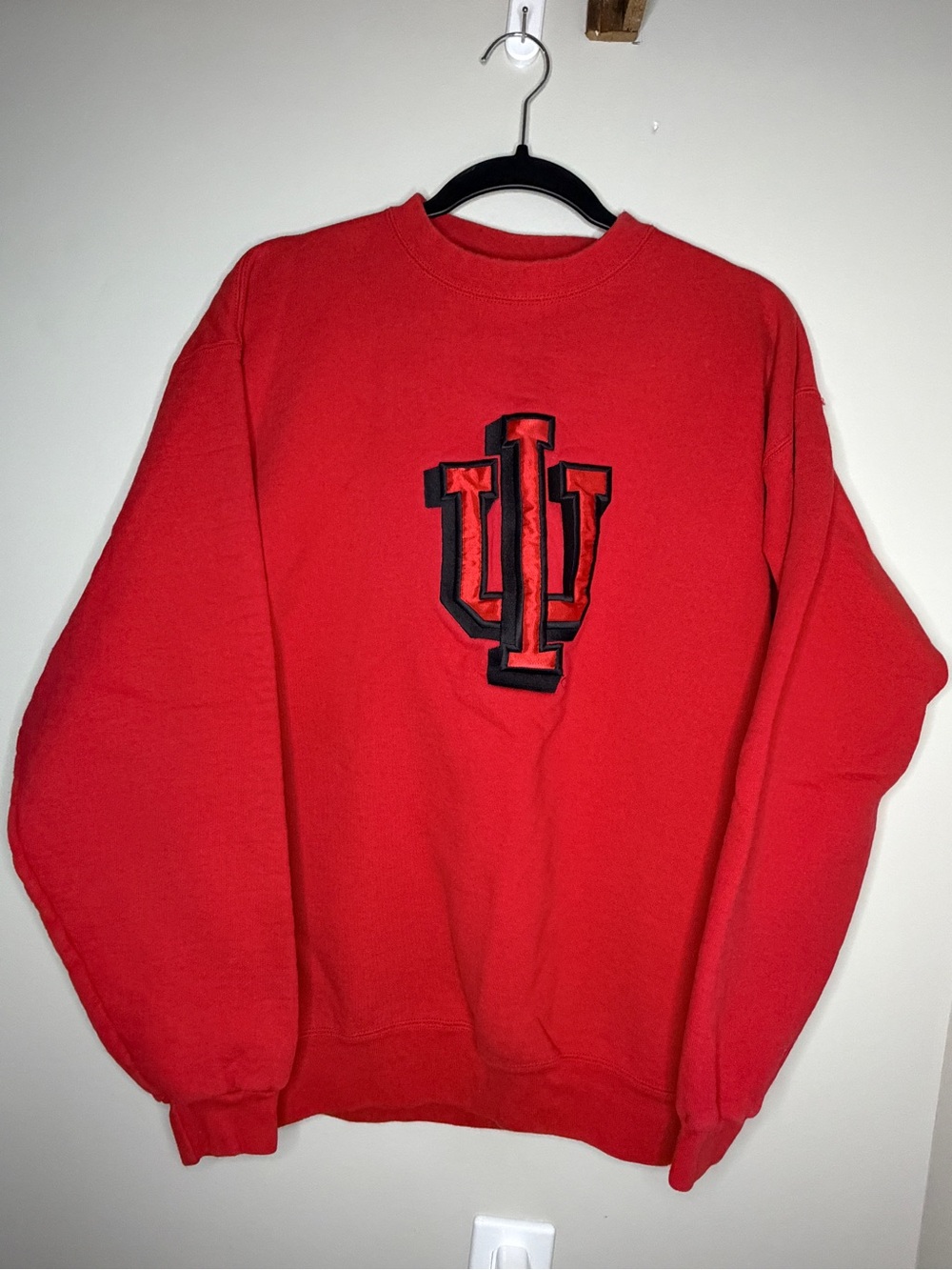 Vtg Indiana Hoosiers IU NCAA Sweatshirt Team Edition USA Large 90’s Embroidered